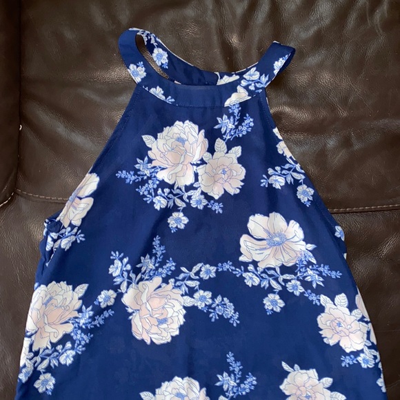 Floral blouse - Picture 1 of 4